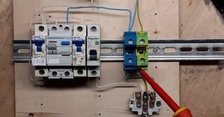 Установка устройства защитного отключения в Балтийске в октябре